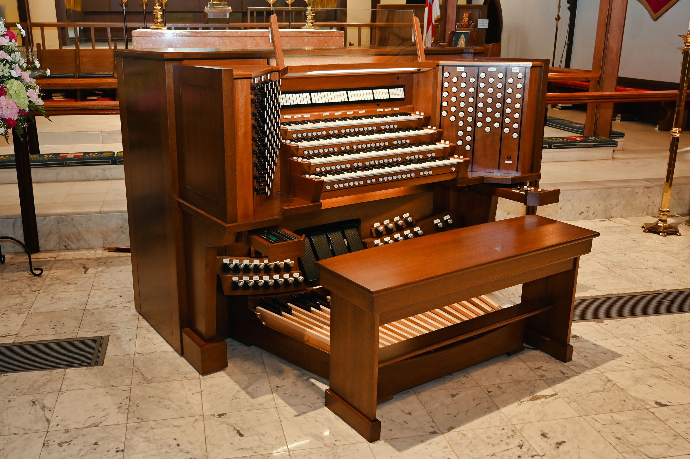19C-NEWCONSOLE.jpeg