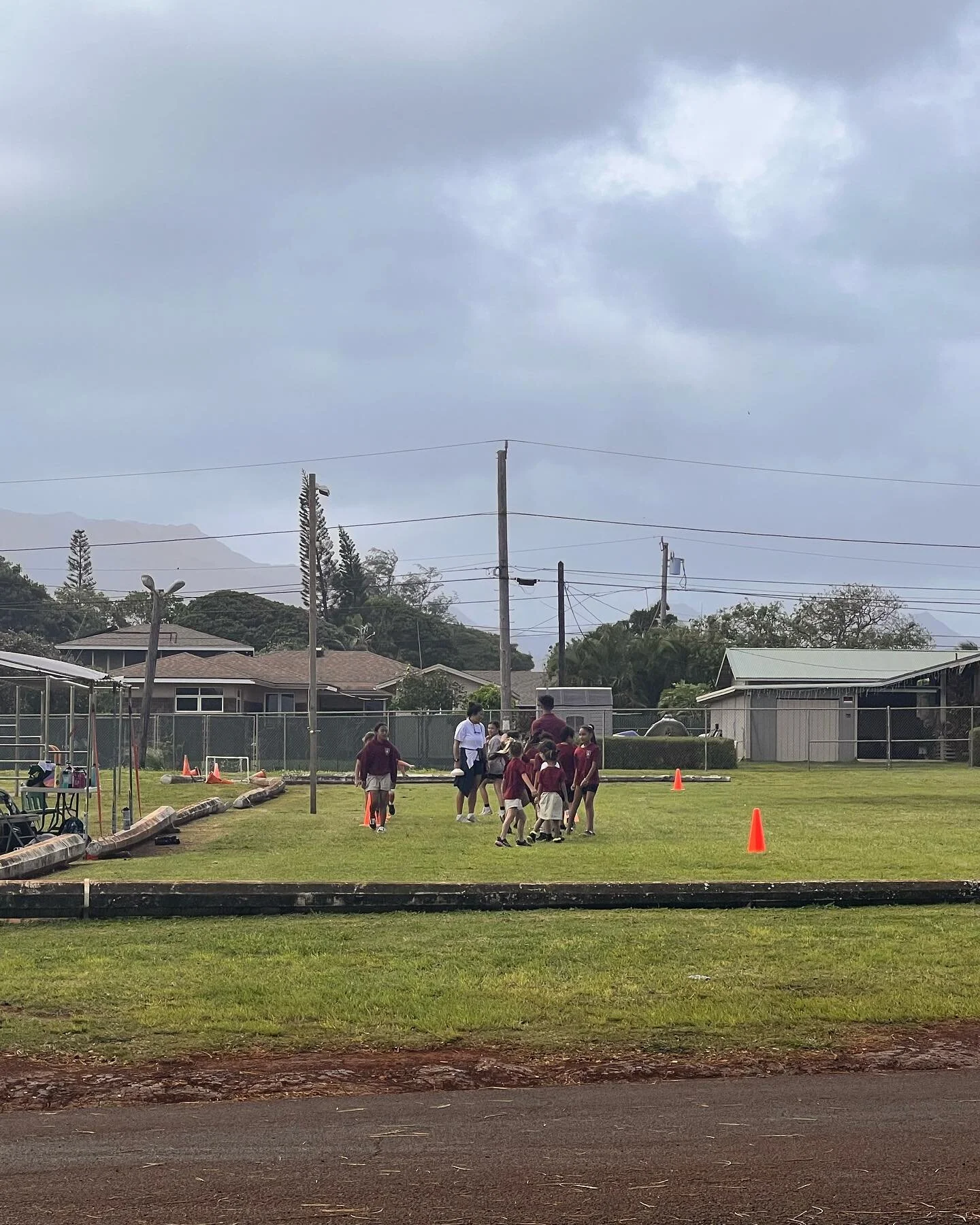 SCS Kids preparing for the Mayors Track Meet �?��?�?��?�?��?.. 
Please come join us and watch our wonderful athletes on April 01 &amp; 02 at the Vidhina Stadium&hellip; Stand by for the track schedule.. 
#stcatherinekauai
#catholicschool
#privateschool
#edu