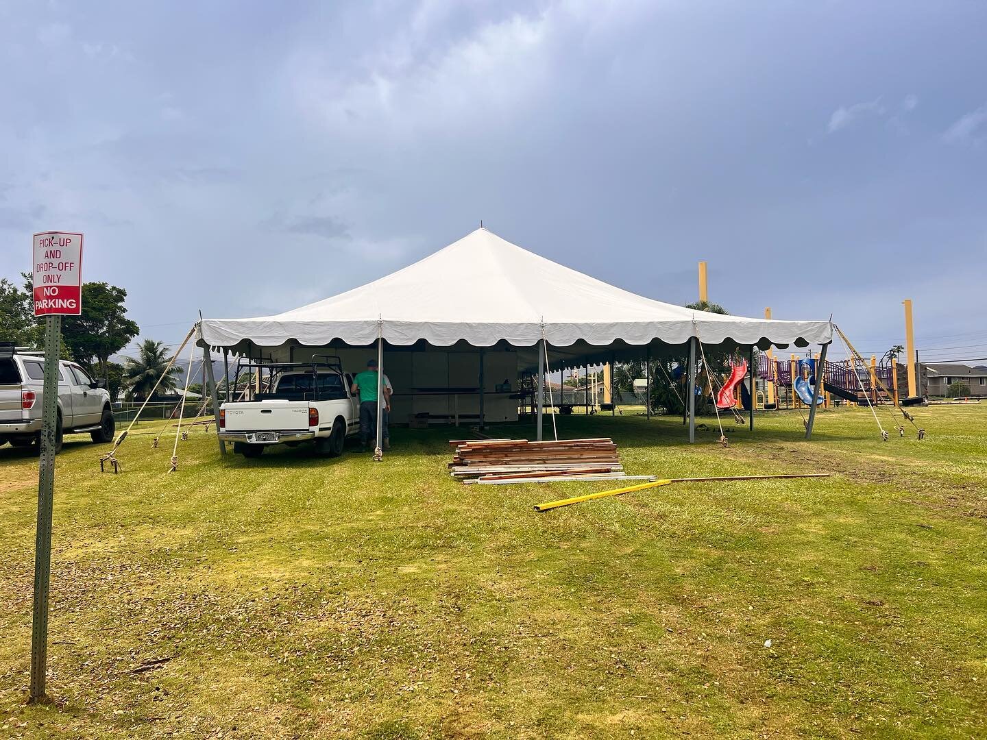 Carnival preparations are on their way.. See you all this weekend ❤️

#stcatherinekauai
#catholicschool
#privateschool
#education
#faith
#service
#hawaiicatholicschools