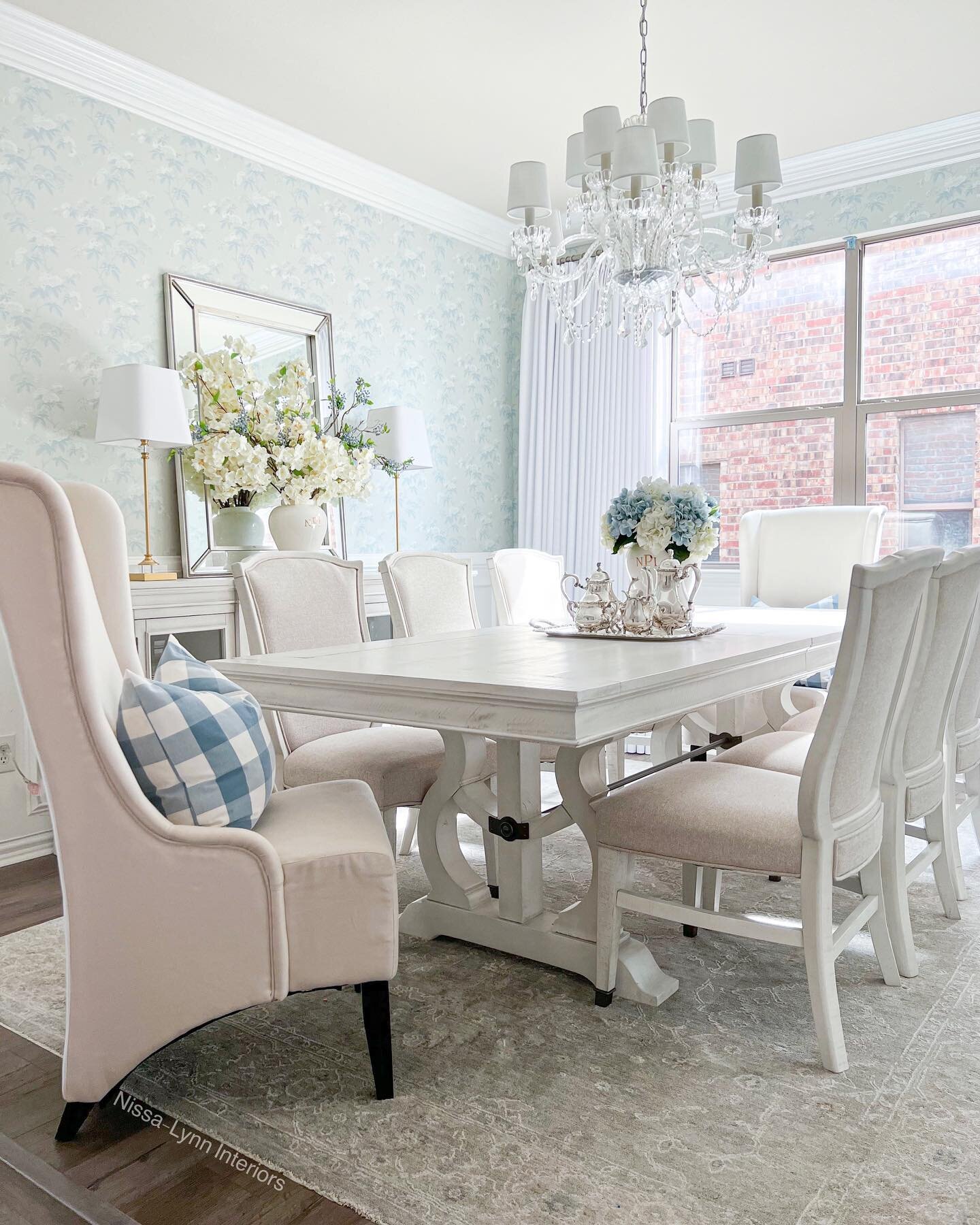 ROOM MAKEOVER! (Swipe to see the before.)This dining room has come a long way in the last few years! I love the elegant, light and airy and feel it has now! On the opposite side of the room, that you can&rsquo;t see in this pic, there is floor length