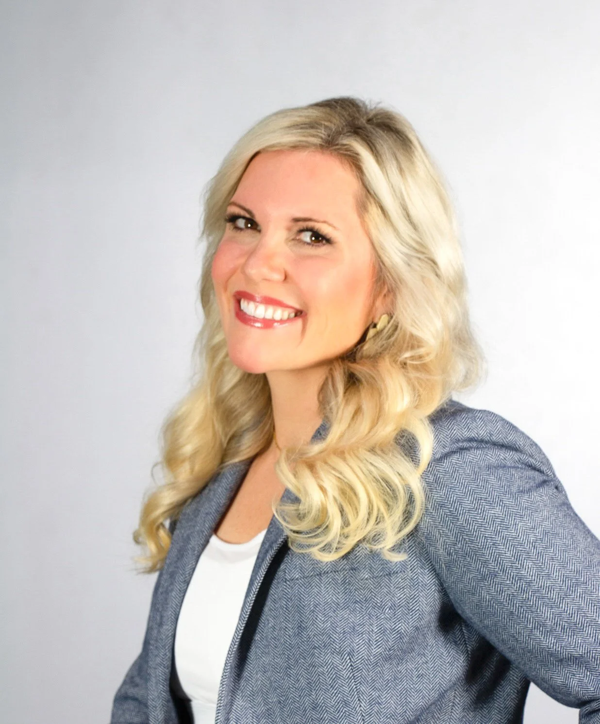 Nissa-Lynn Parson, Interior Decorator, Stylist and Content Creator