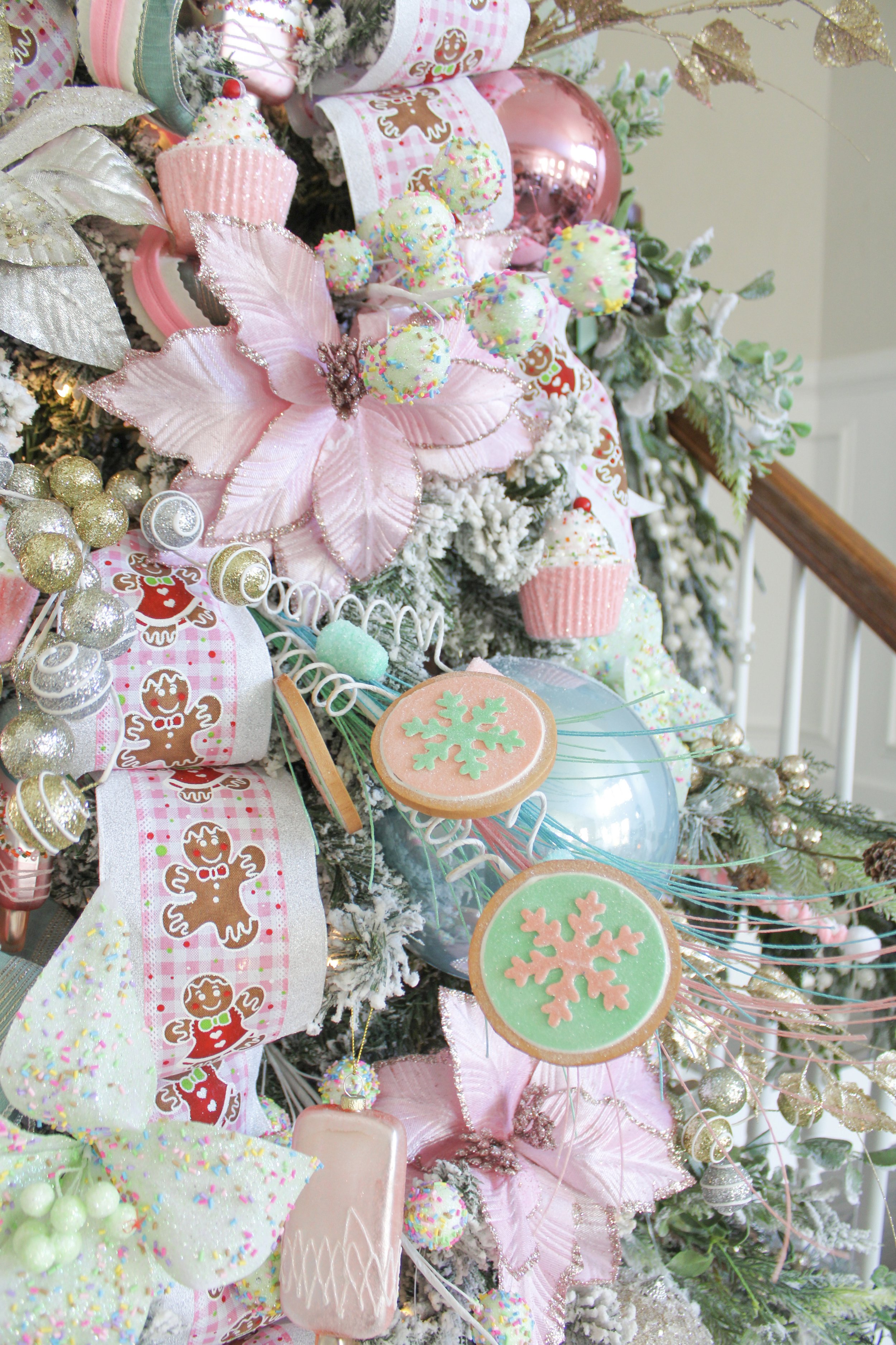 Giant Red & White Glitter Candy Cane or Sweet Christmas Tree