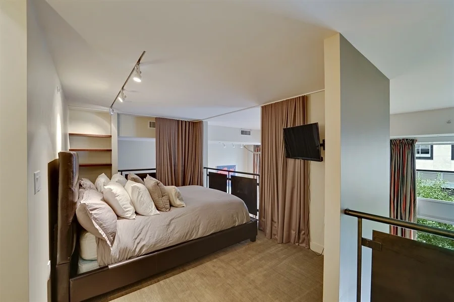 08_900LenoraStreet_Suite103_43_Loft_LowRes.jpg