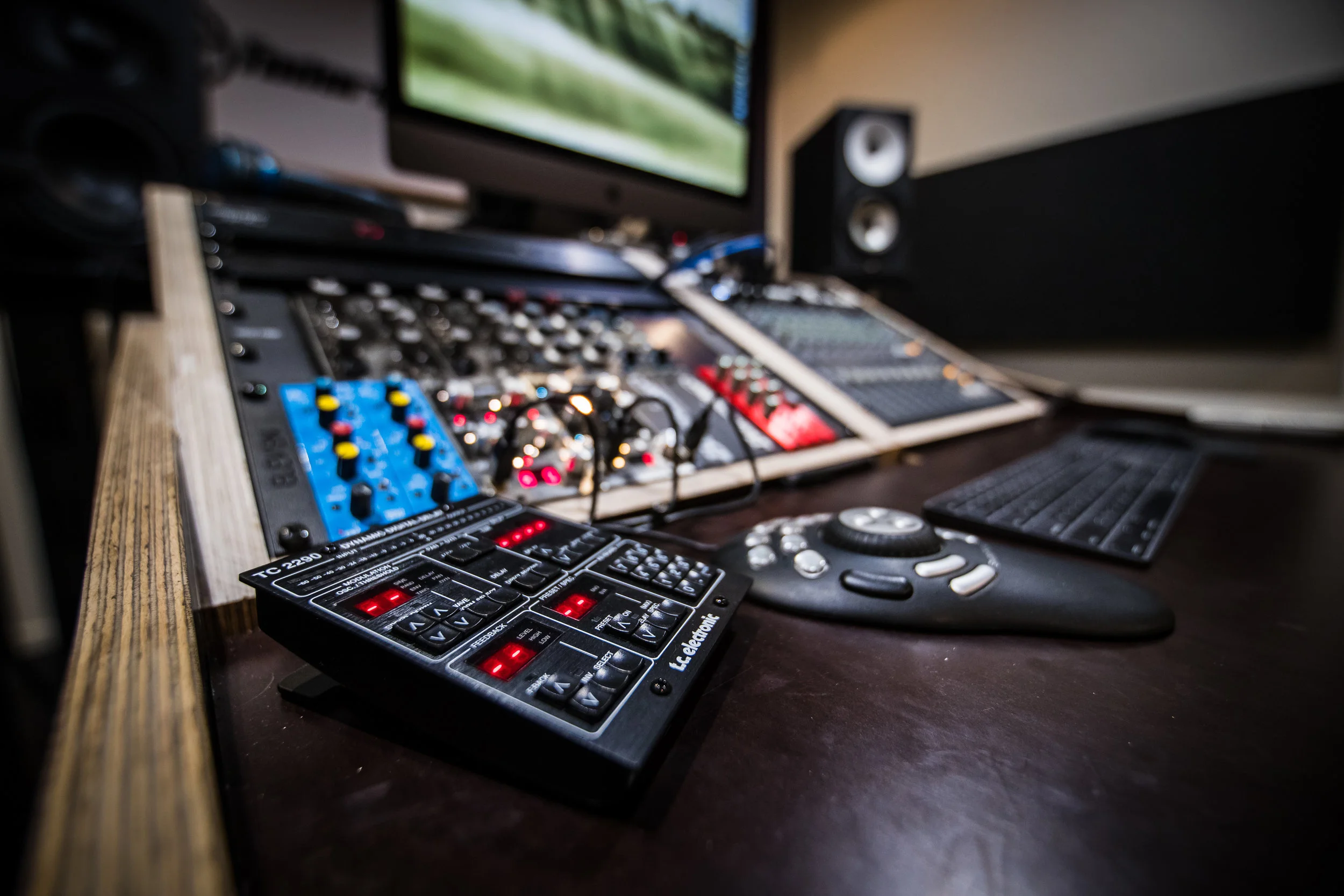 Mastering desk - sexy view
