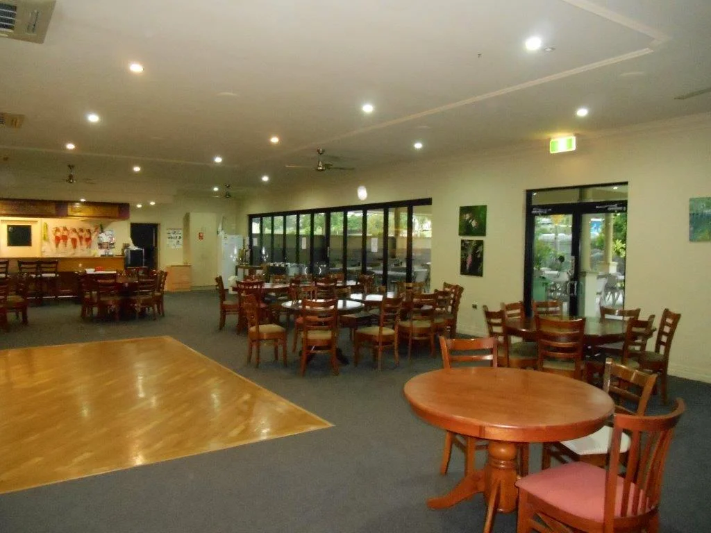 CARLYLE ROOM 004.jpg