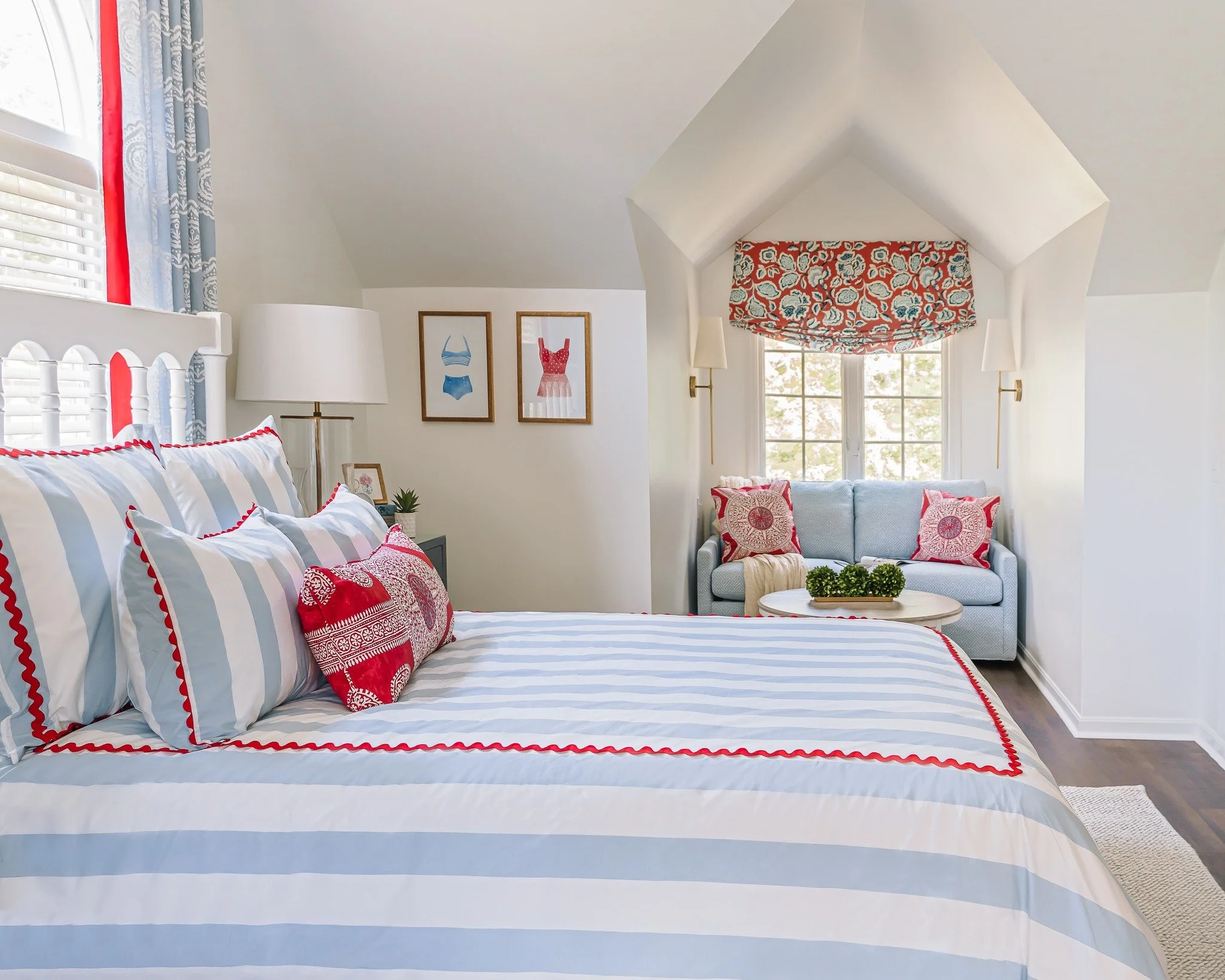 This National Relaxation Day, give the grandparents their own little retreat. This in-law suite is the perfect spot to slow down, unwind, and finally finish that book they&rsquo;ve been meaning to read.

Photo By: @kwdcreative 

#WindingLaneInteriors