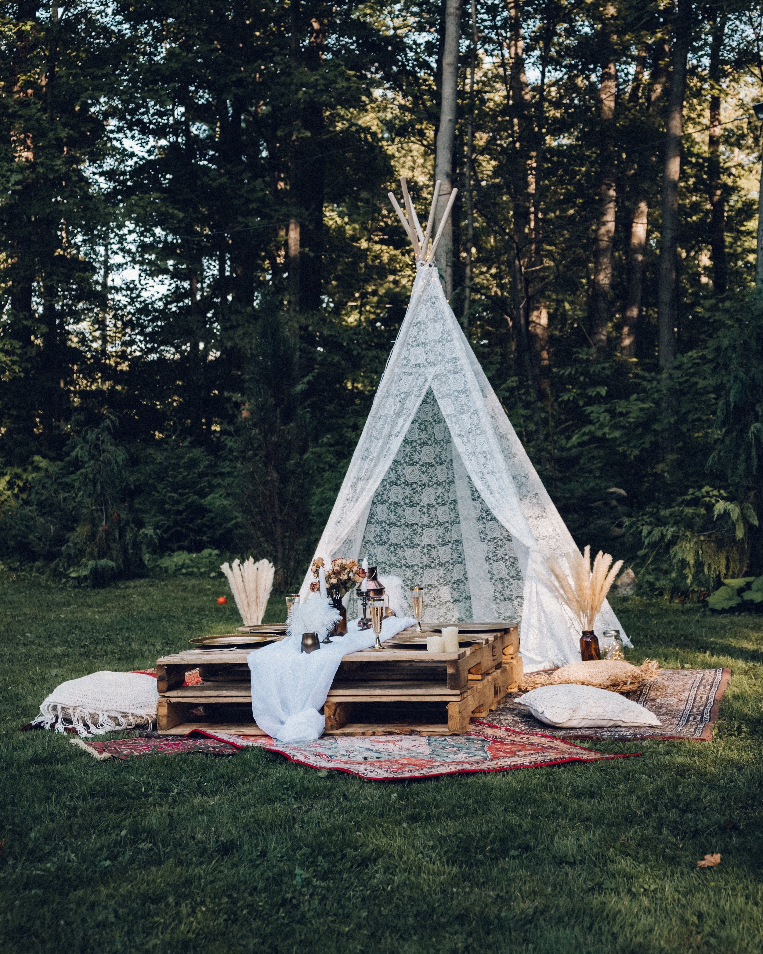 The Ultimate Boho Party Decor — thelosttwo