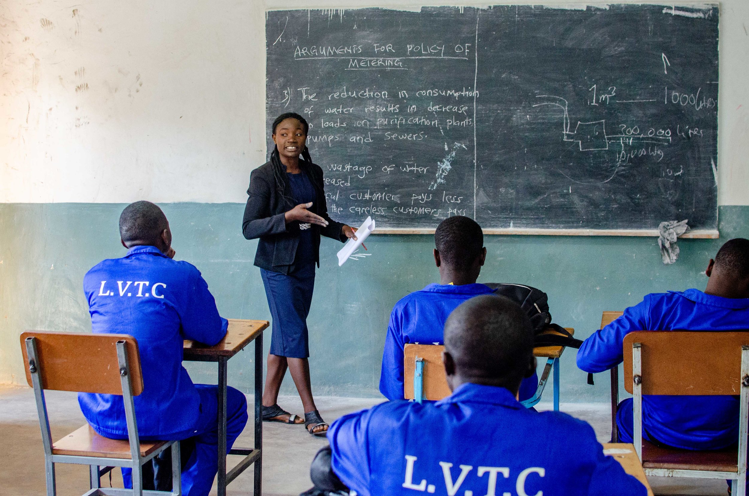 TEACHERS TRAINING Rose is an alumni of LVTC (see previous picture, showing her during an Industry Workshop) and was selected to attend the teachers training course at the Evelyn Hone College in Lusaka. As part of her TTC she teaches the next gene
