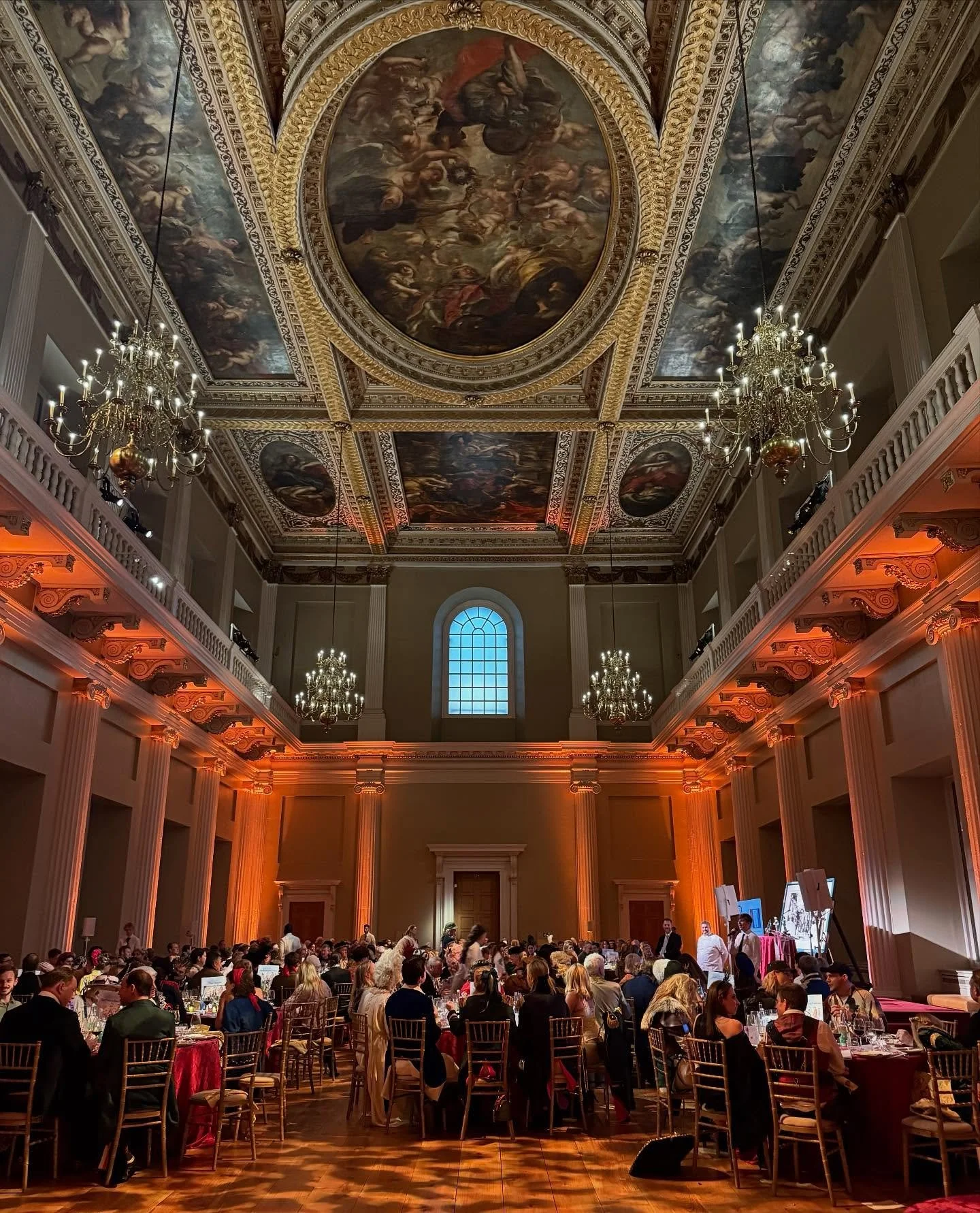 So agree with @martin_greenland &mdash; what a venue for the @thecrestarun Ball ✨

@banquetinghouse is the only surviving part of the Palace of Whitehall, one of England&rsquo;s first classical buildings by Inigo Jones, crowned by Rubens&rsquo;s magn