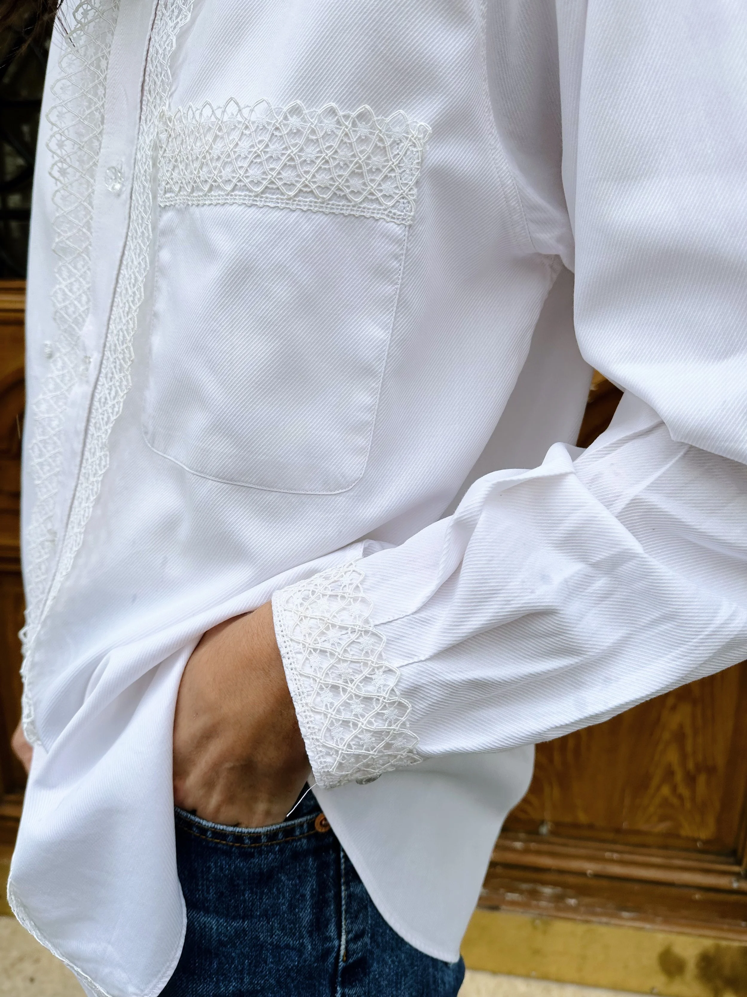 Chemise Magazelles Apo.JPG