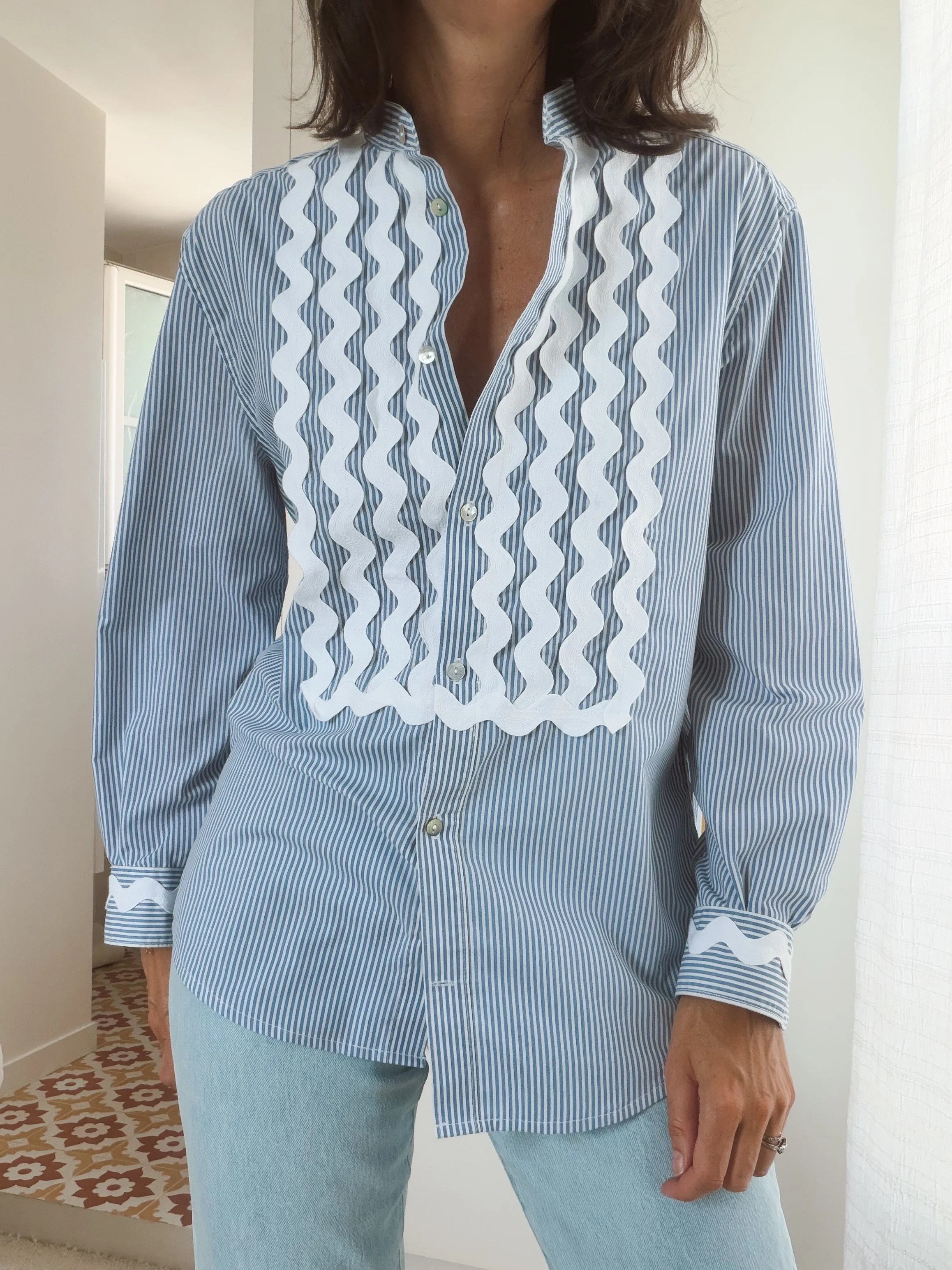 Chemise Claudio Magazelles.2.JPG