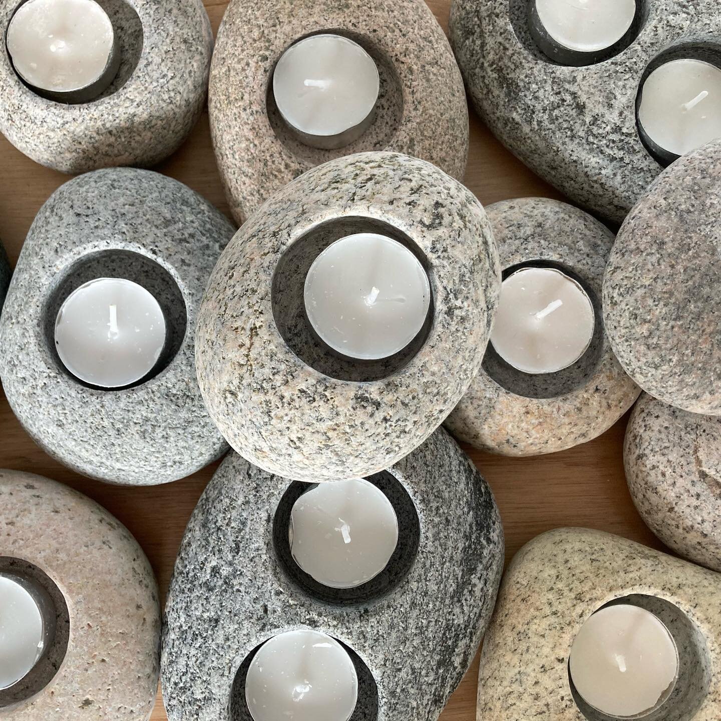 Brand new tea light holders are now available on the website and to pick up in the studio at Seilebost.
We handcarved each of these from Hebridean stone, mostly Lewisian Gneiss which is one of the oldest rocks in the world, and requires care in the c