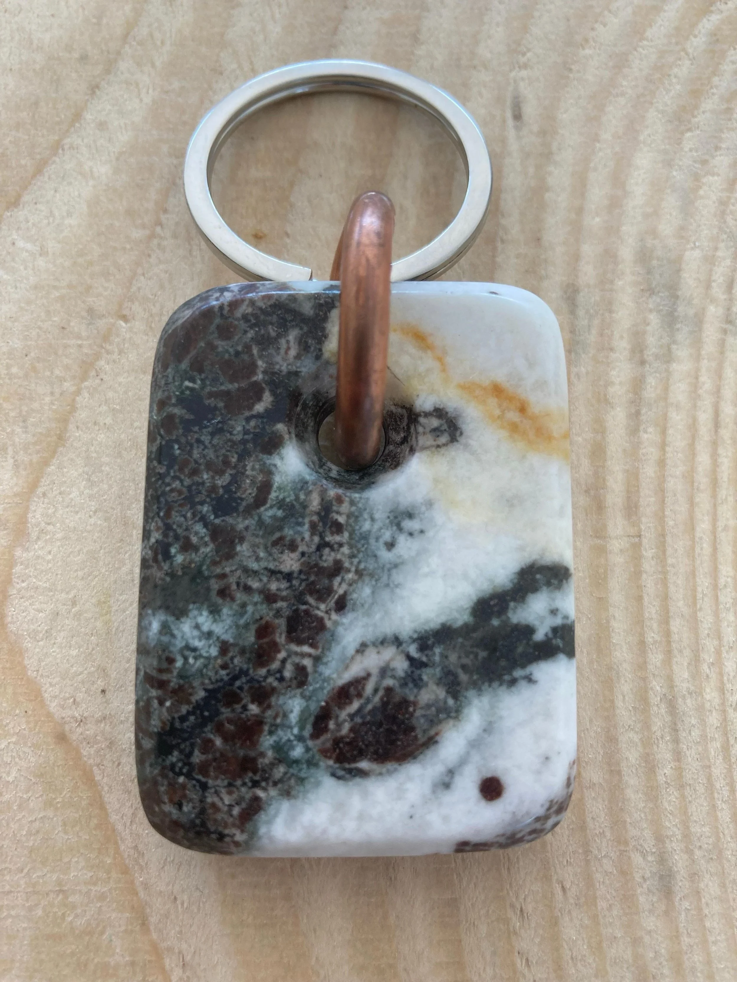 Anchors to fix a life on to..

Available here:
www.gneiss-things.com/keyrings

#GneissThings 
#keystones 
#keyrings #carving #madeinscotland