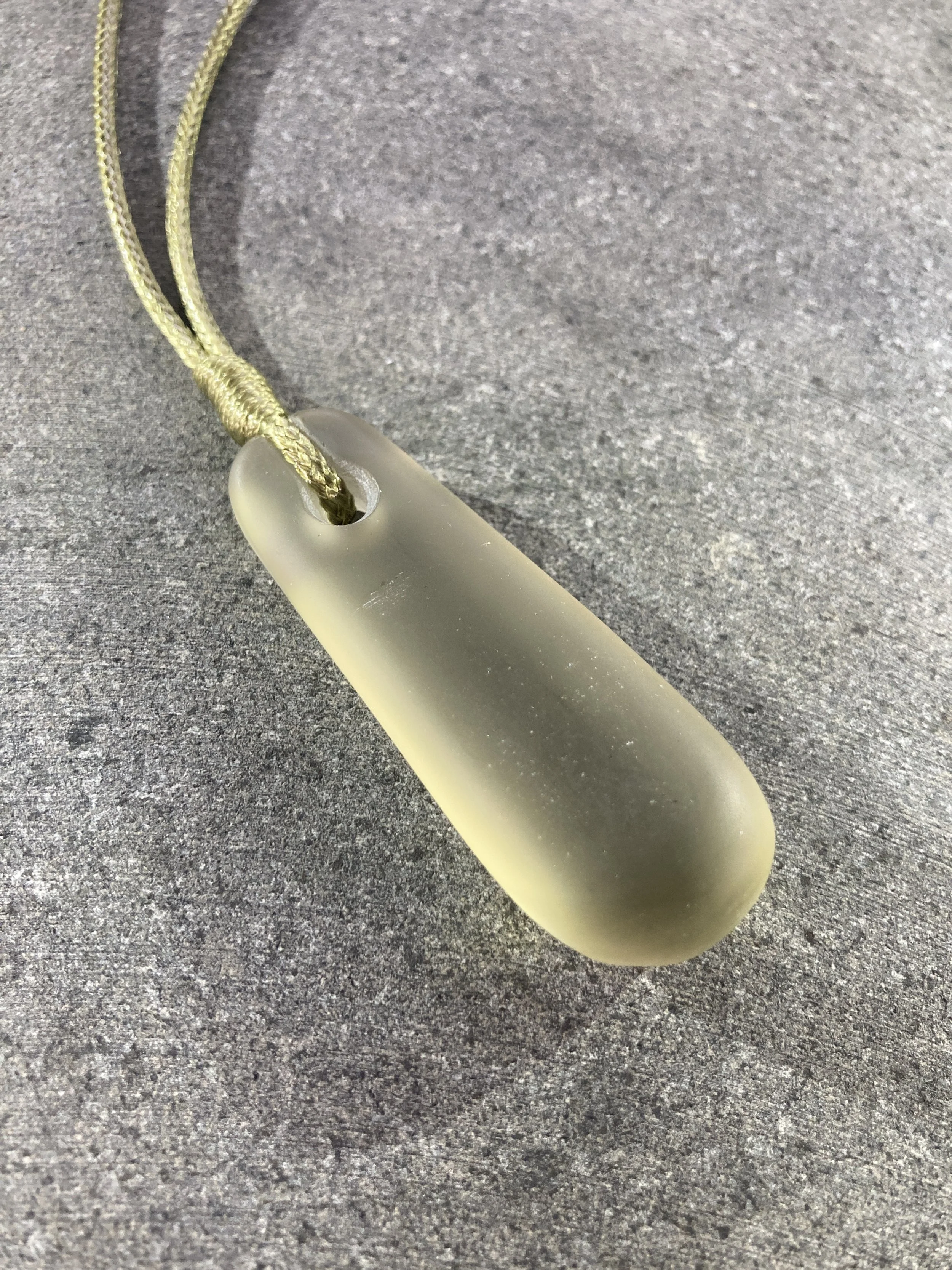 Cut glass pendant - Croft Green - 040927