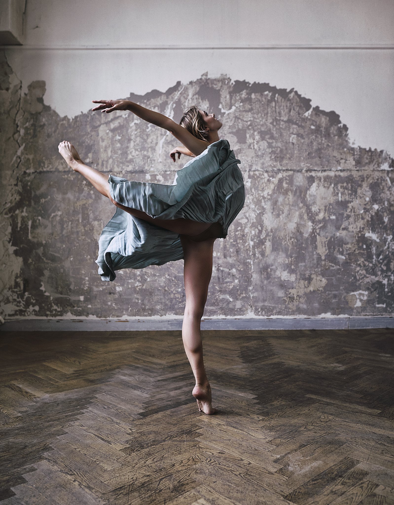 BPS_Sinead ballerina at Petite Paris Studio_02.jpg