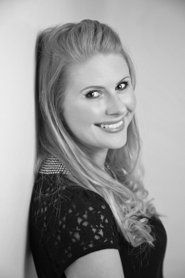 Young Elizabeth: Dr Nicola Tallis in conversation with Jo Durrant