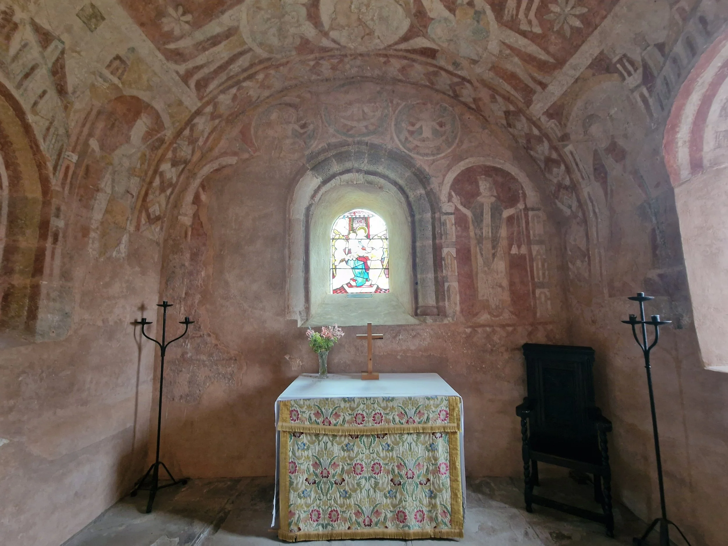 Arts & Crafts Talk with Kirsty Hartsiotis: Wonderful Wall Paintings