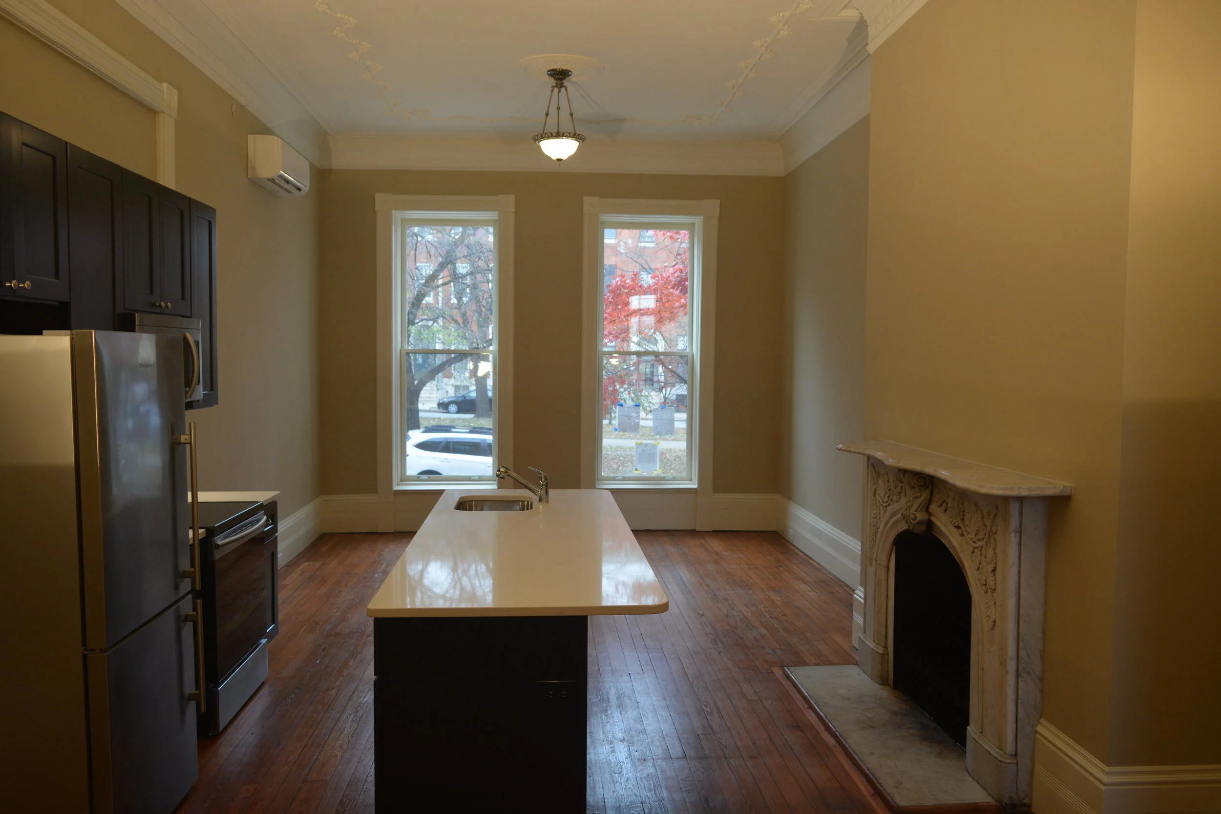 Lafayette Kitchen and Living .JPG