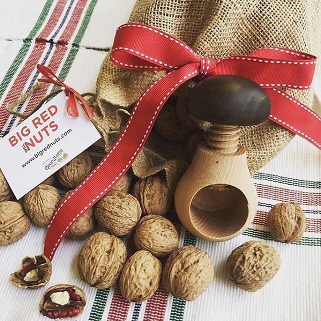 Looking for a holiday gift to give a loved one, family member or friend? Come see us tomorrow at the Carmichael Park Farmers Market from 9:00AM-2:00PM! You can also shop online at our website we ship anywhere #bigrednuts #carmichaelparkfarmersmarket 