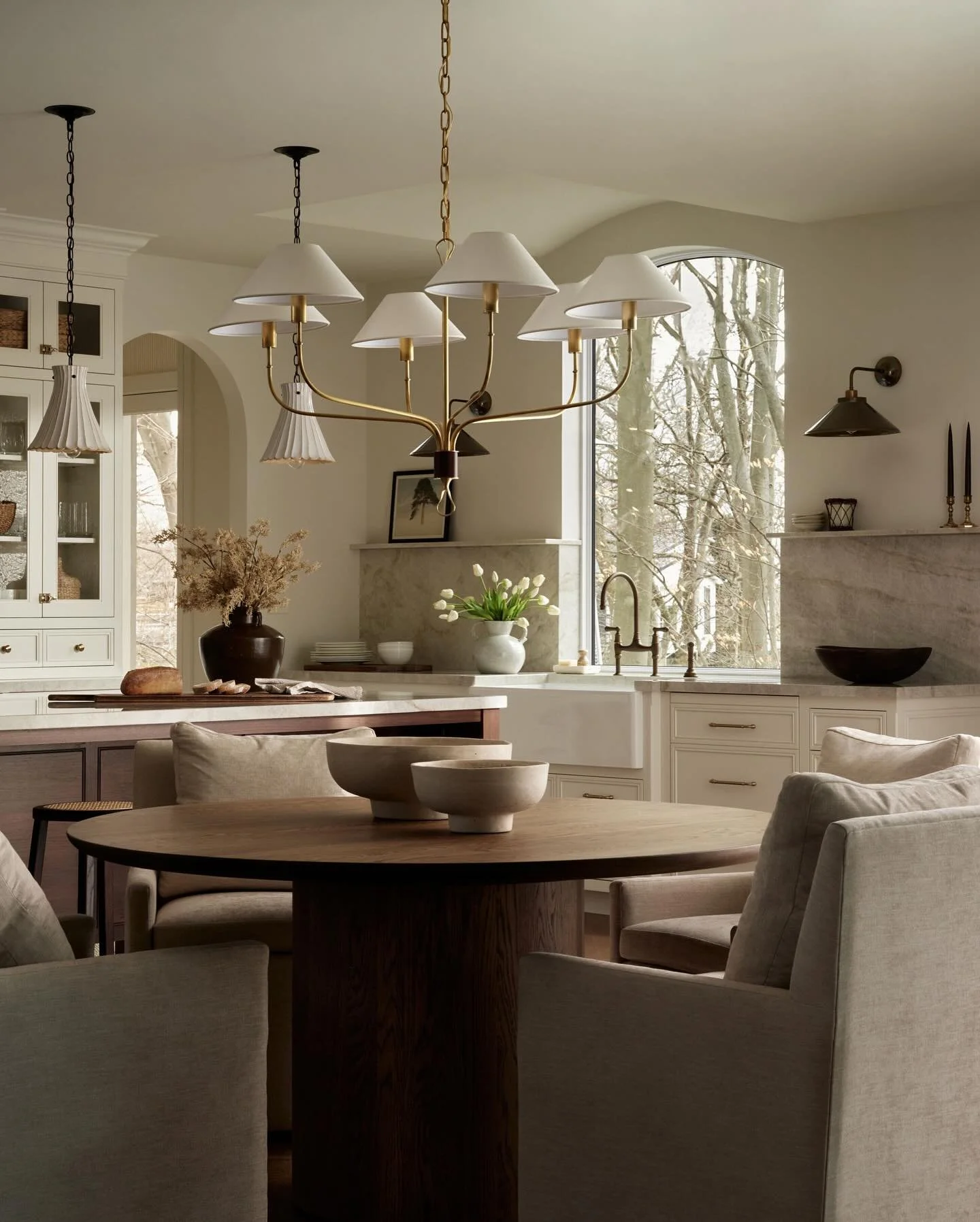 POV your niece is getting married and you designed your kitchen to host the most bomb bridal shower ever. Complete with a custom oak dining table and the MOST comfortable (and durable! Hello Alta protection!) custom dining chairs, this dining room sp