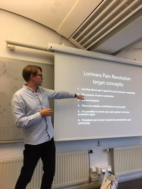 Viktor joins the lab