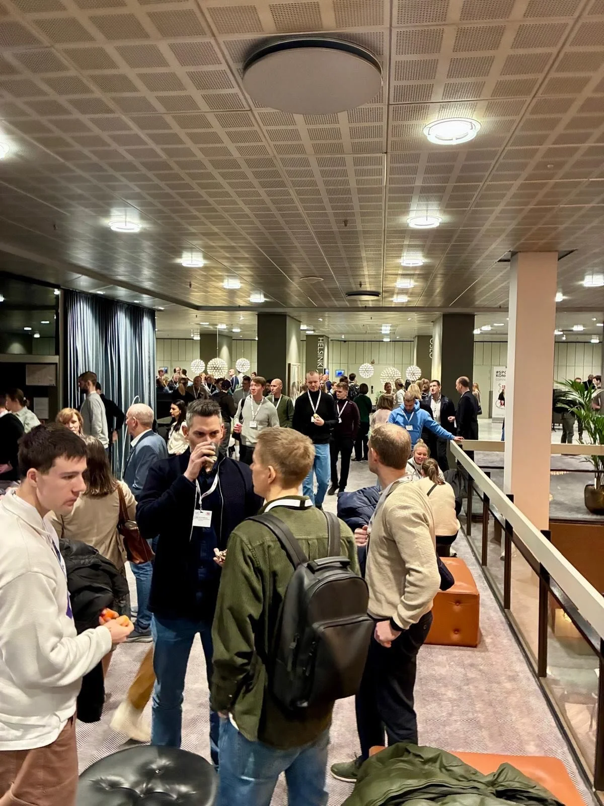 Research group leader Professor Karin Jensen at the conference Scandinavian Sports Medicine Congress🏒⚽️ in Copenhagen
where she presented about placebo and the brain🧠💪🏽