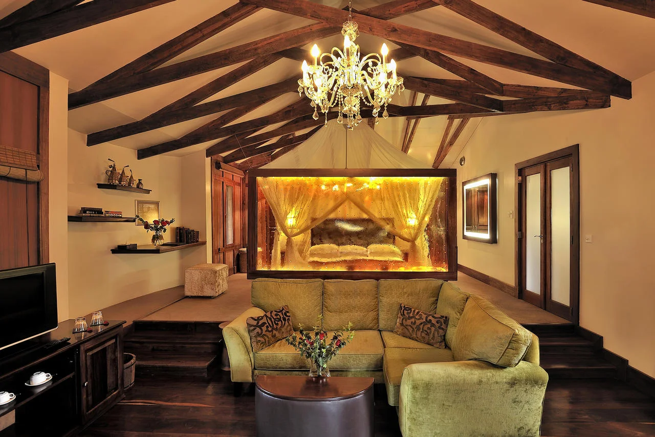plantation suite interior.jpg