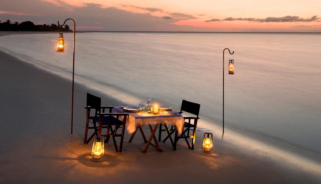Dining-on-the-beach-at-andBeyond-Benguerra-Island-in-Mozambique.jpg