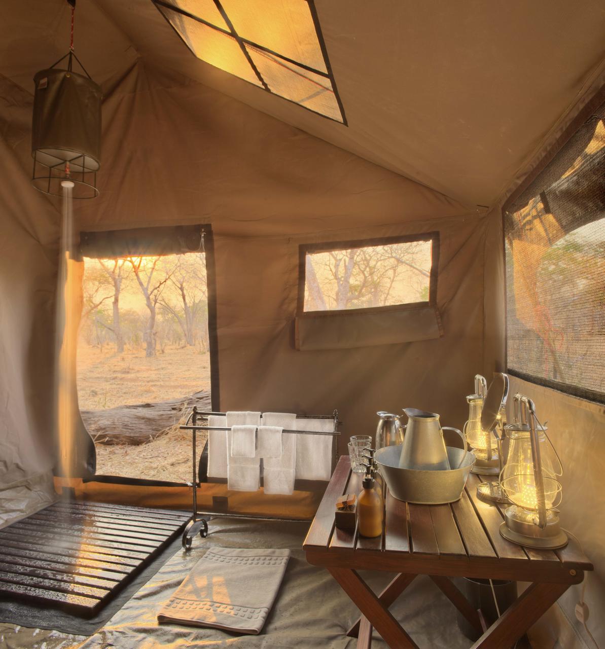 Chobe_under_canvasTent2.jpg