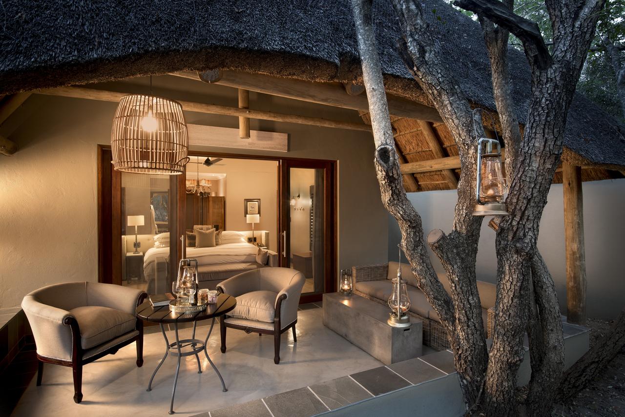 ngala_safari_lodge_-_cottage_verandah_-_copy.jpg