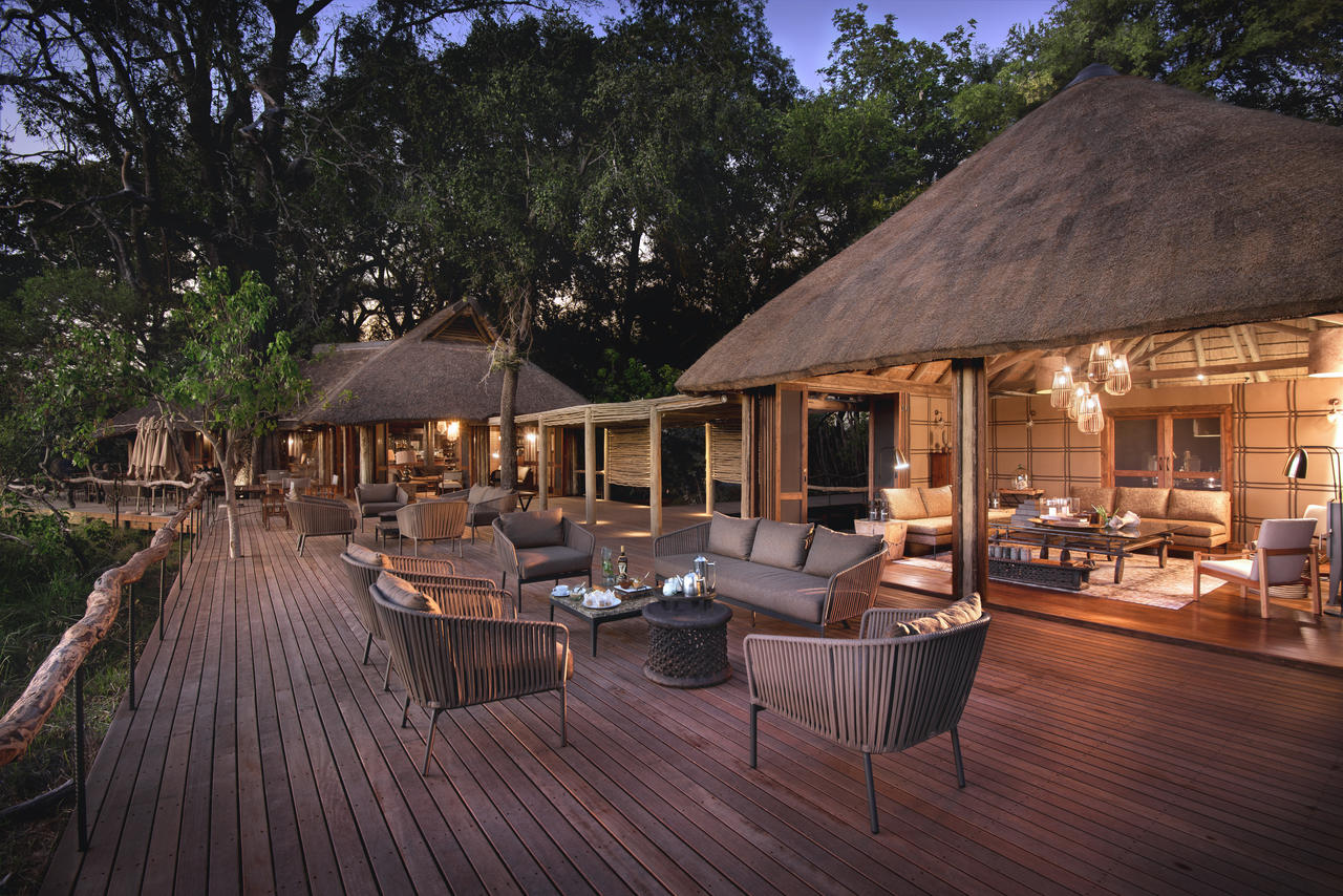 nxabega_exteriors07_resized1.jpg