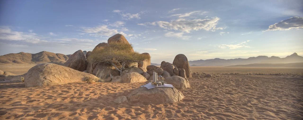 sossusvlei-desert-lodge-picnic.jpg