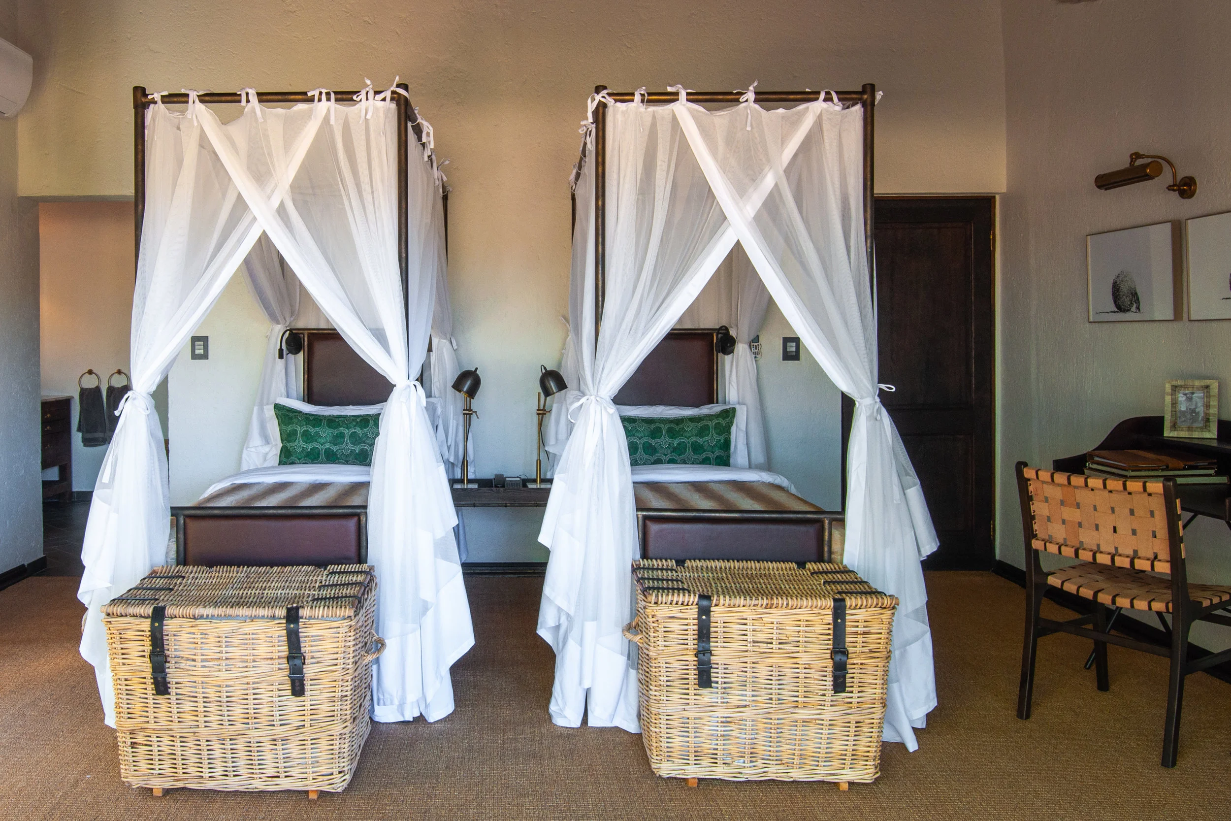 family_suite_room_interior_1.jpg