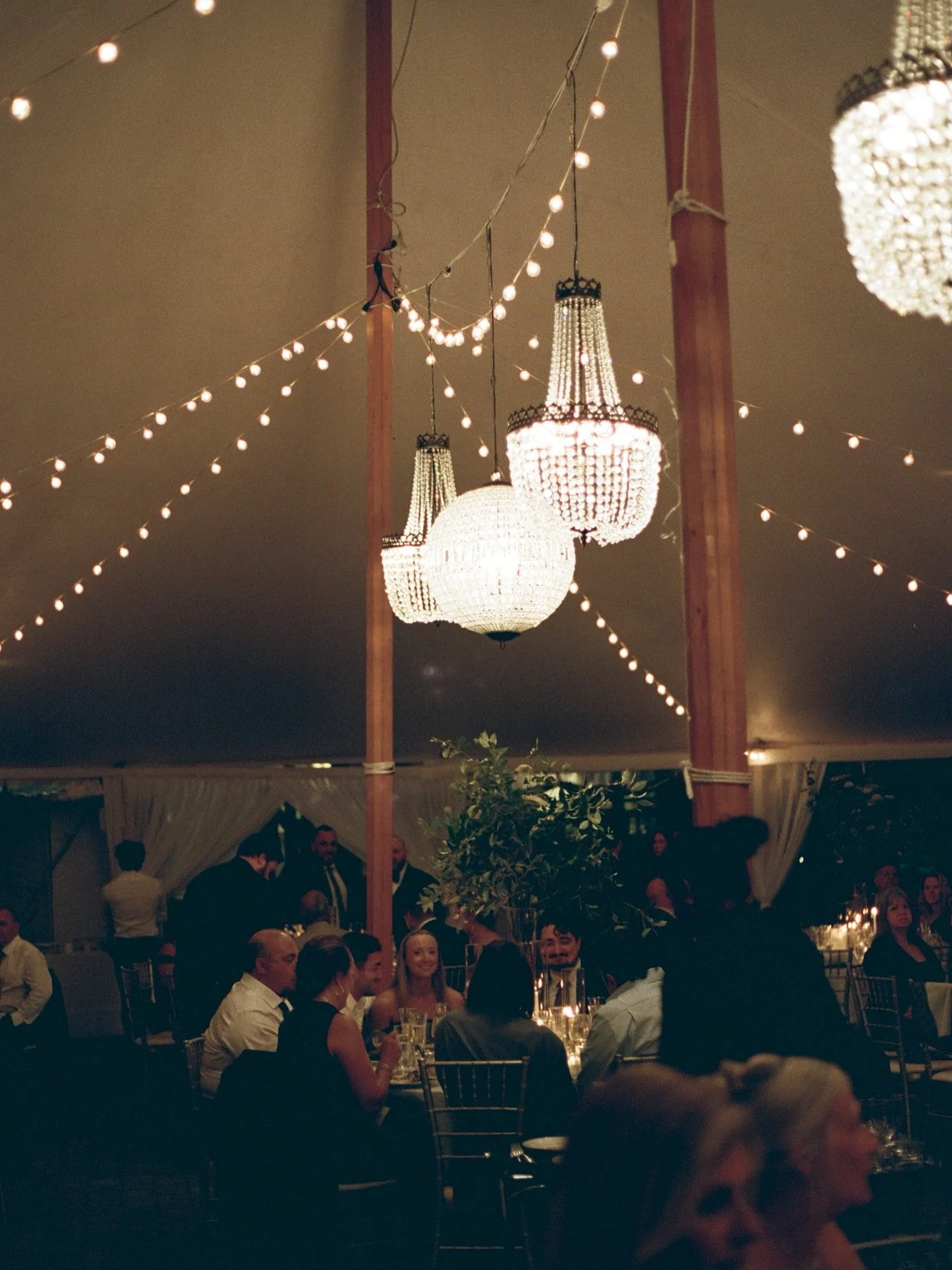 Evening details for the Tomassos🕯️

@livcharronevents 
@thestevensestate 
@ryandesignsri 
@glassonionfloraldesign 
@alessiarromeo @dillontomasso