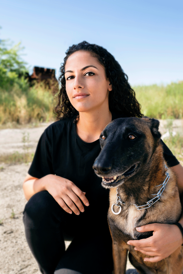 female dog trainers near me