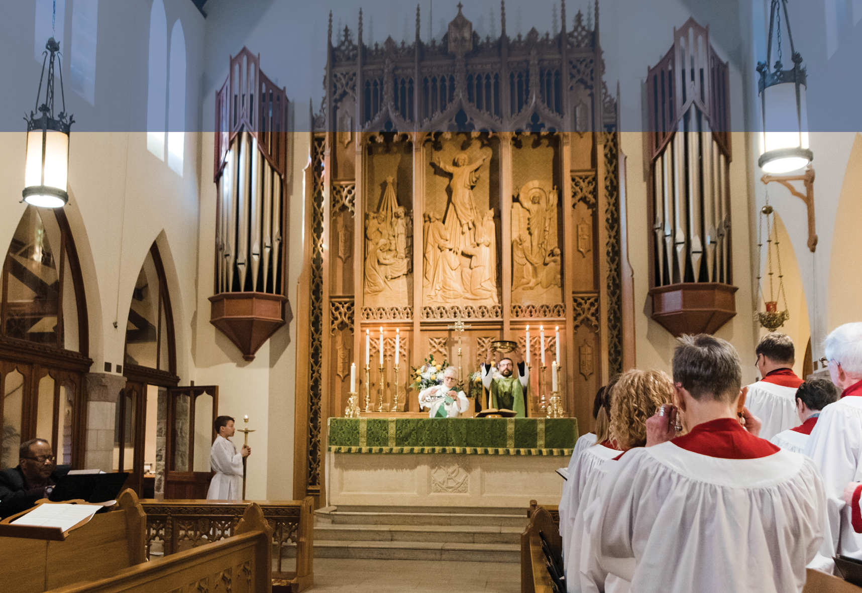 Home page interior altar.png