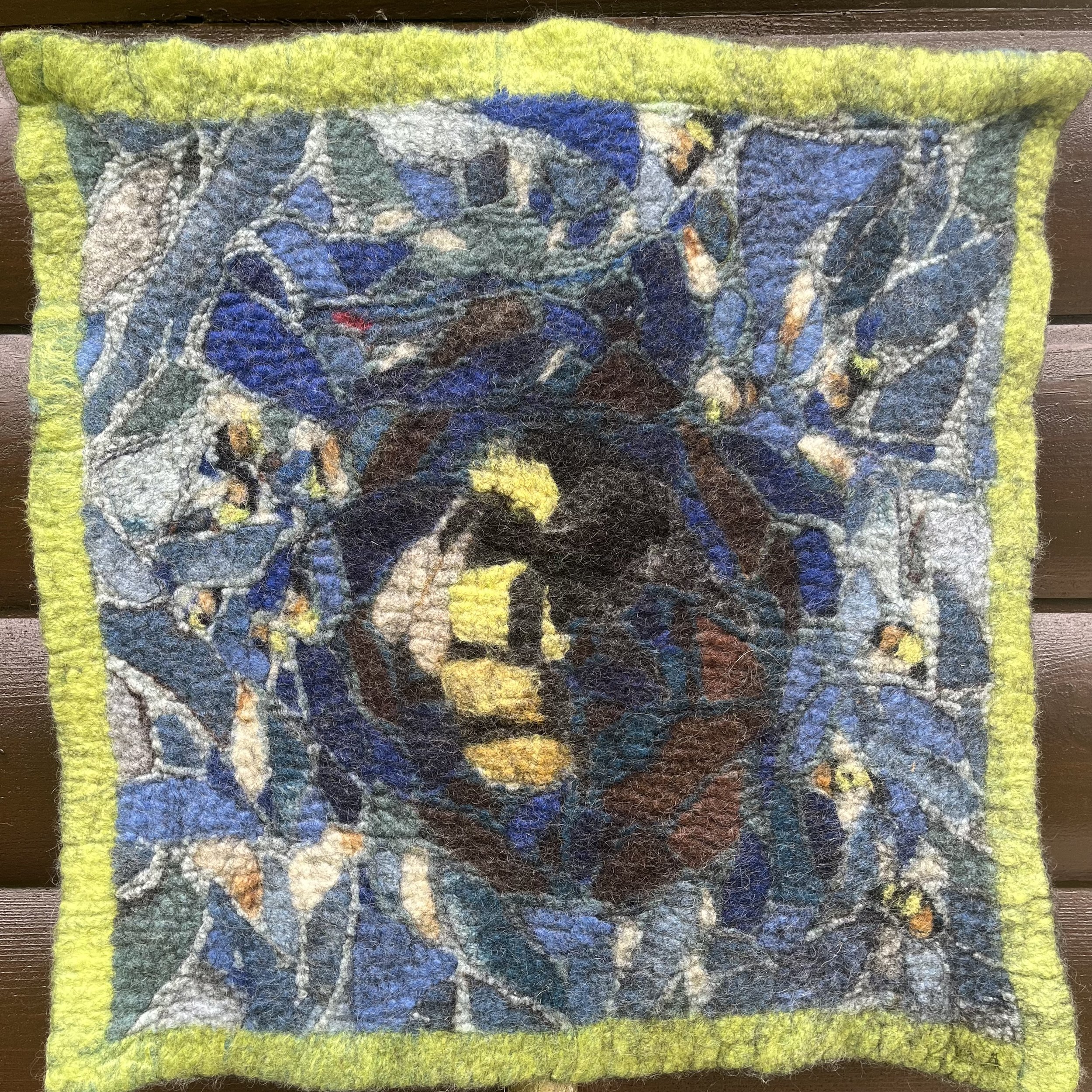 Bombus