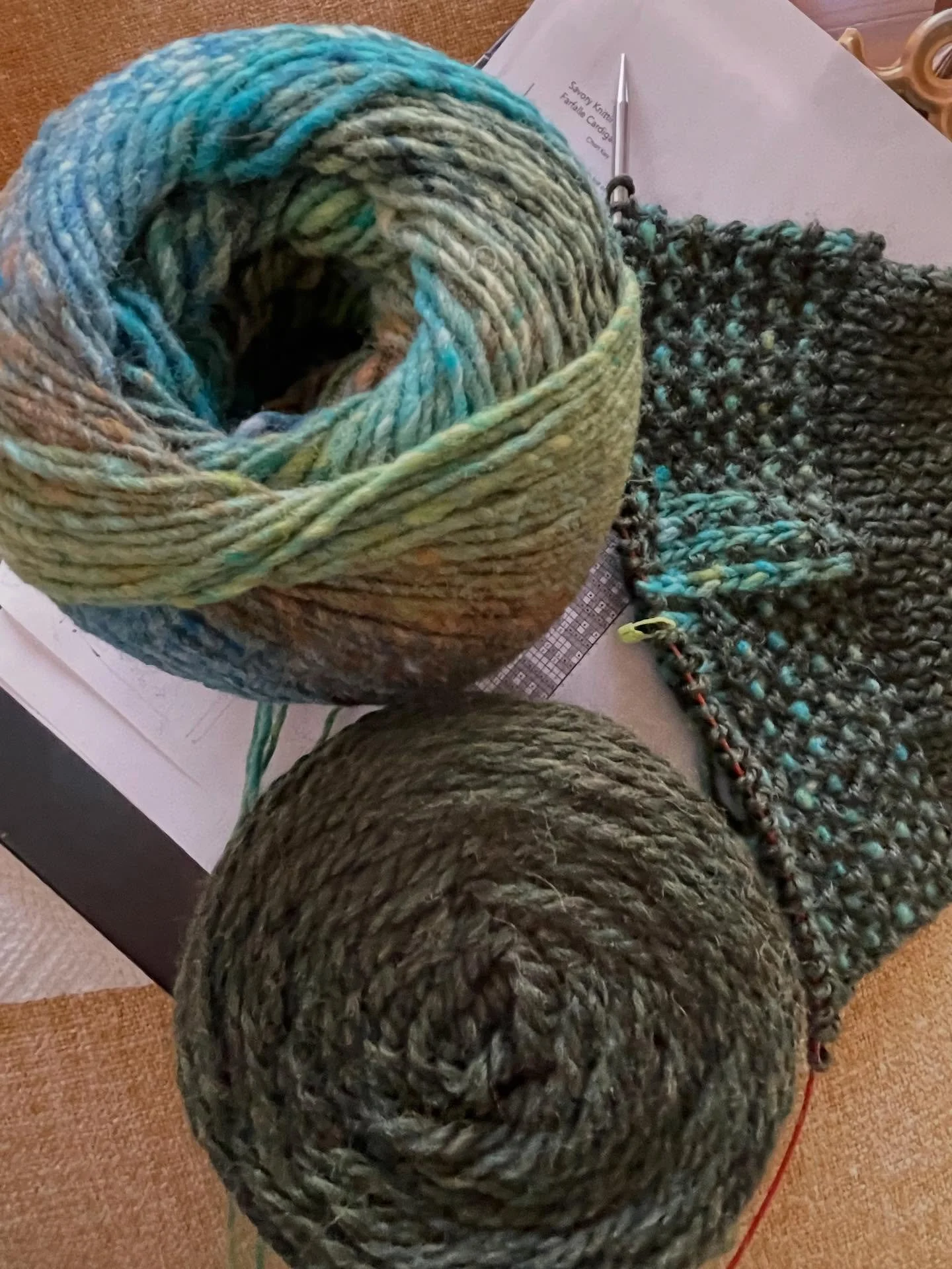 Pretty standard post about my current sweater project, a #farfallecardigan by @savoryknitting in Berroco Mercado and Noro Ito. This is a can&rsquo;t put it down knit if ever there was one. It&rsquo;s been decades since I last knitted mosaic style but