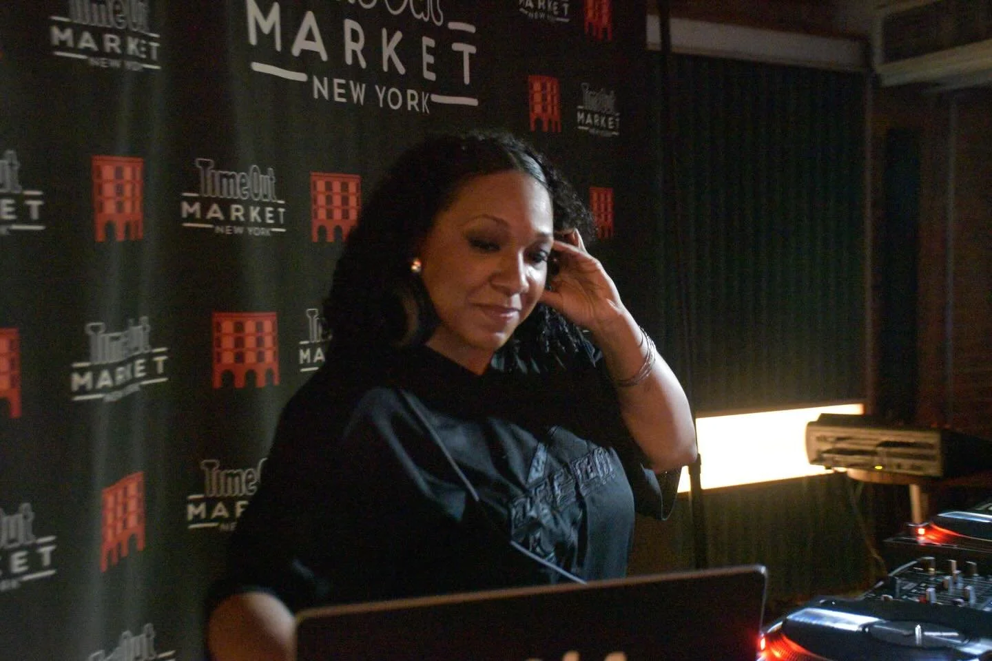 Soul Records Laboratory was such a wonderful and impeccable vibe as always. Y&rsquo;all showed up and showed out to dance to the music despite the weather and I appreciate you. I got to share the decks with my long lost sis @ohrogue who bodied her se