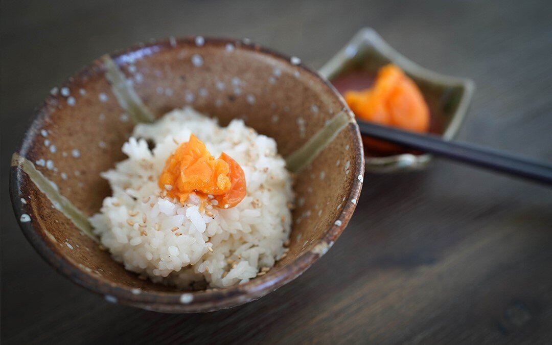 Apricot boshi （Pcikled apricot)⁠
⁠
I usually try to stay away from carbohydrates as much as possible, but when I get a little hungry, this is the combination that comes to mind. White rice and pickled plums, I love it.　⁠
⁠
These are some freshly pick