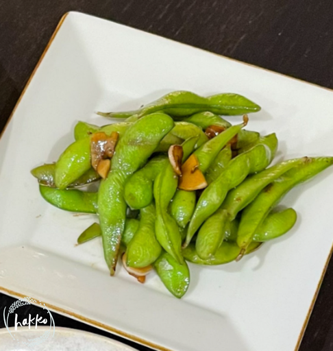 GARLIC SOY SAUTÉED EDAMAME