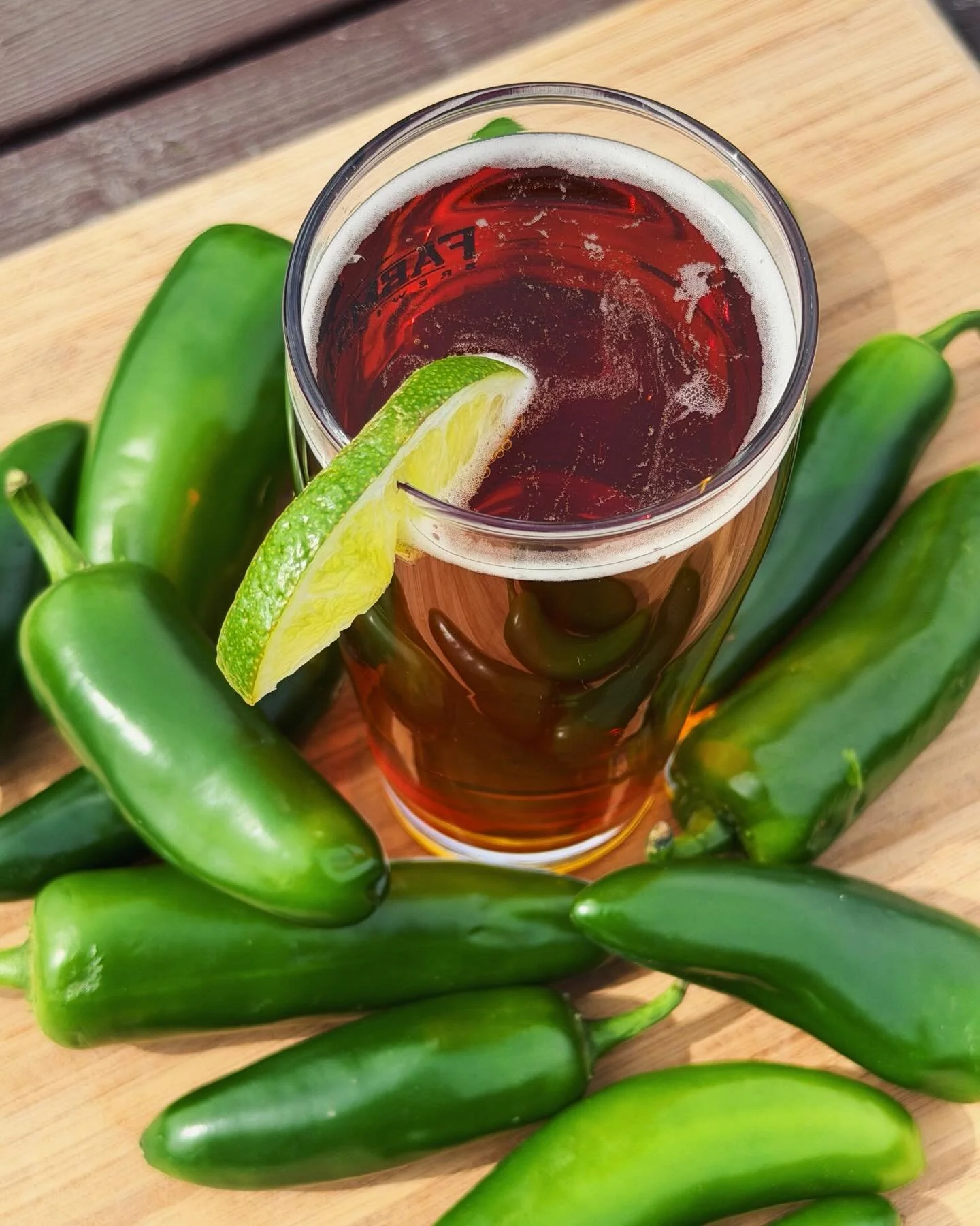 Our Friday Flavor of the Week: Jalape&ntilde;o La Raza 🌶️

Our beloved La Raza Mexican Lager gets a kick of heat and fresh jalape&ntilde;o flavor this week, perfect to pair with your chili &amp; chowder samples tomorrow at the Skagit Chili &amp; Cho