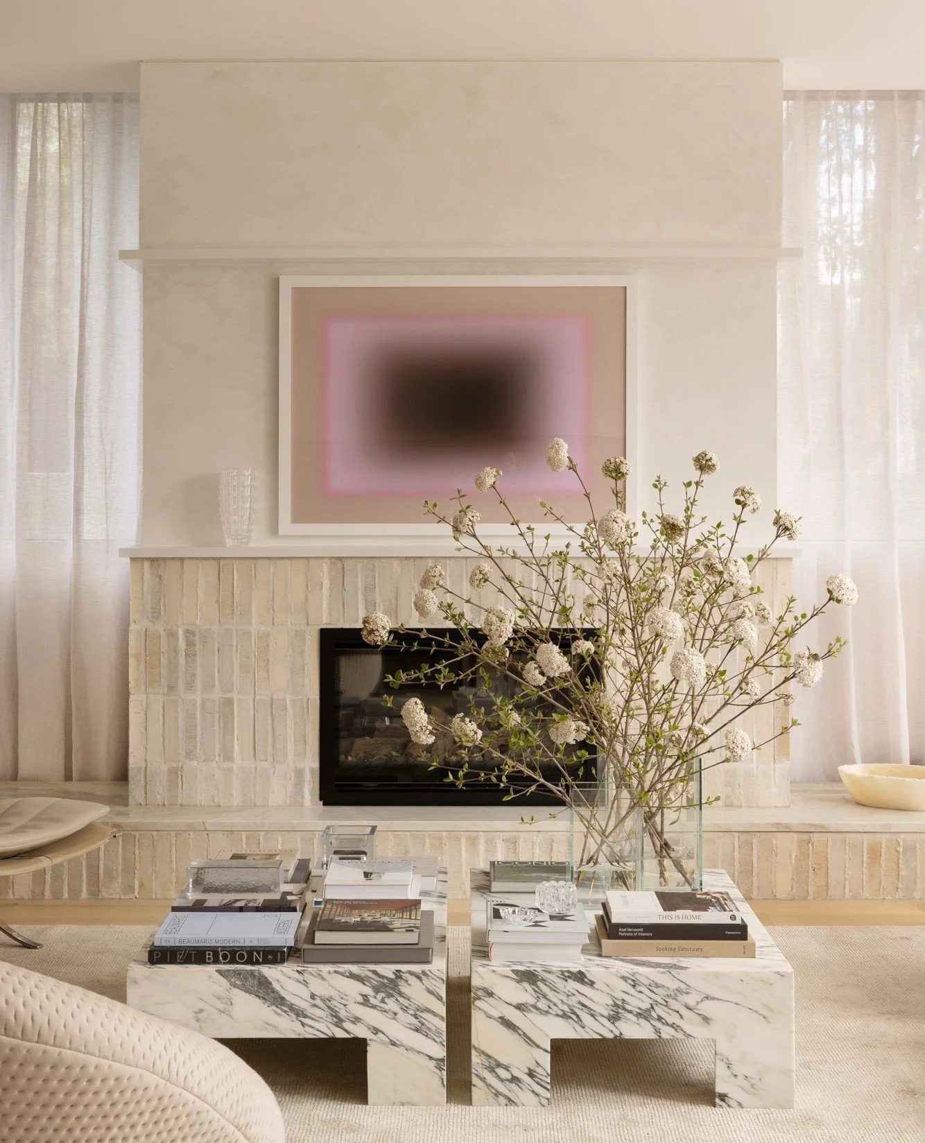 Beauty in lightness. #originalby @mimdesignstudio #inspo

interior architecture &amp; design @mimdesignstudio⁠
architect @telhaclarke⁠
developer @upscaleproperty⁠
furniture &amp; styling @create_expectations⁠
photography @TimothyKaye