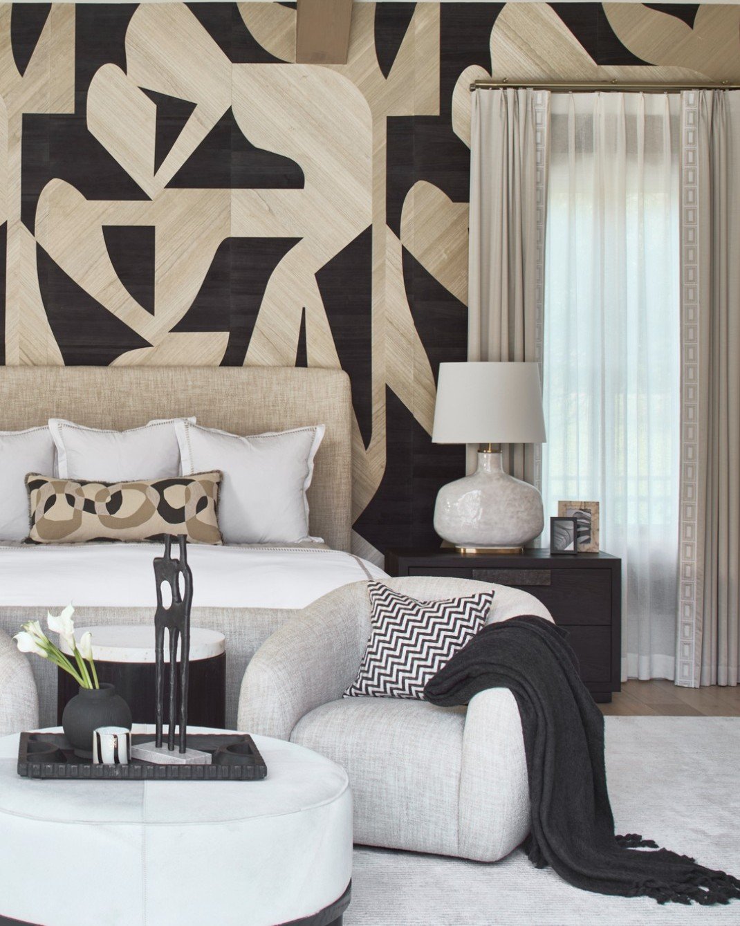 A wow-moment wall-covering made of wood. #inspo #original by @phillipjeffriesltd
design: @lisagabrielsondesign 
Photo: @larphotog