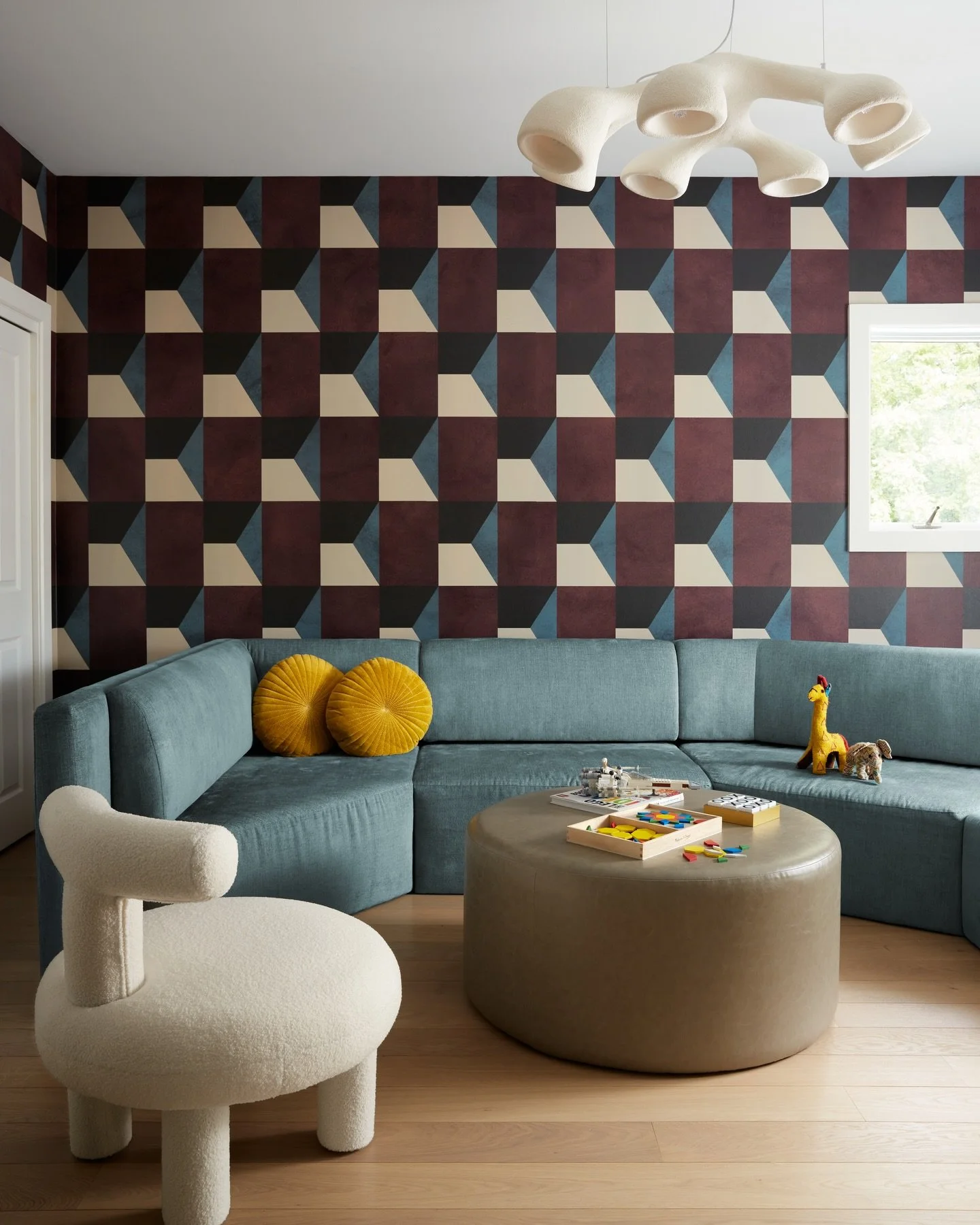 Playful in print.
#inspo #original by @widellboschetti
photo: @brianwetzelphoto