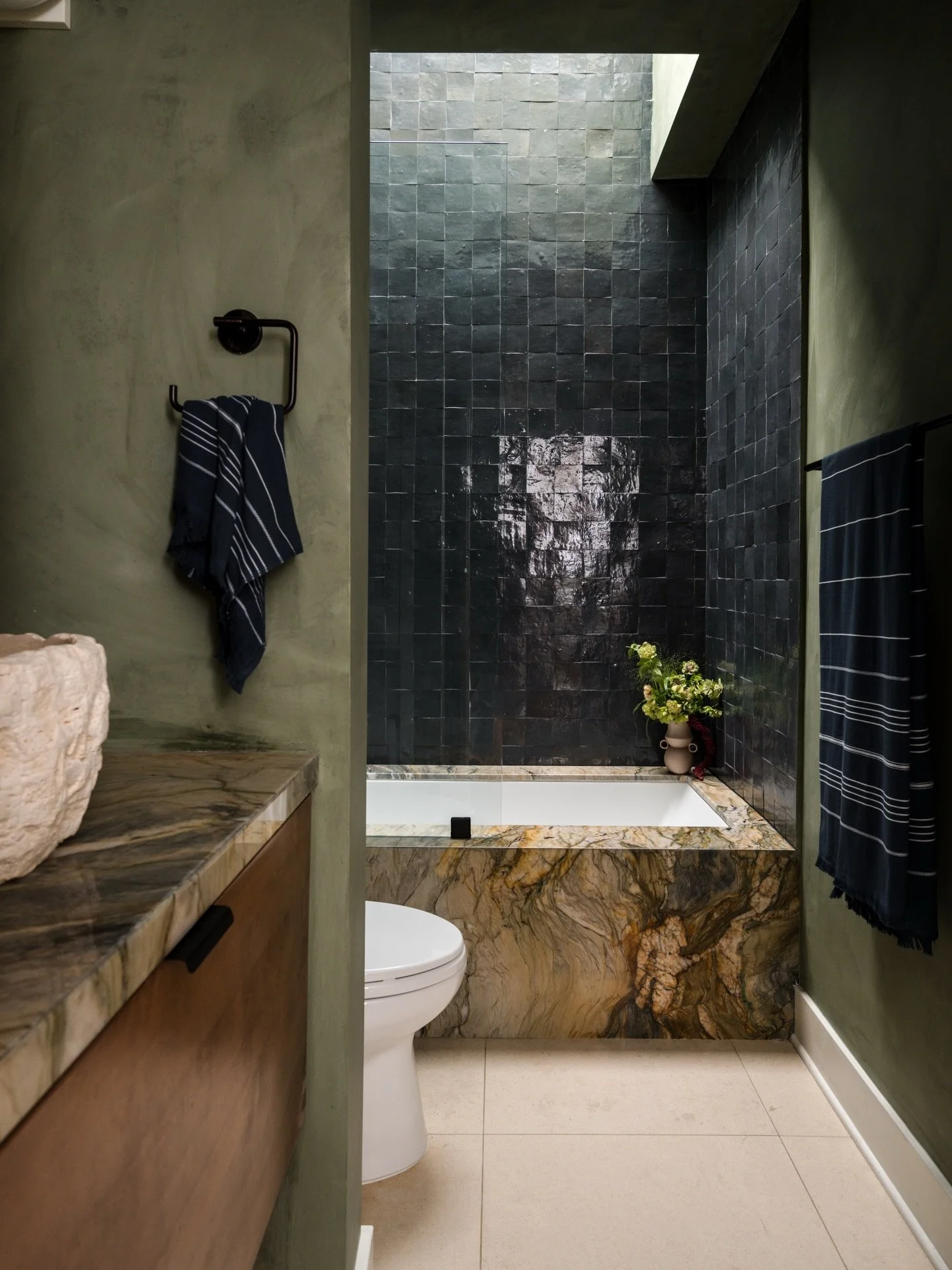 An organic, moody palette set the tone for our Cricket project.
#originalby #inspo via @ruemagazine
design @hemaapersad @sagradastudio 
photography: @charlotteleaphotography