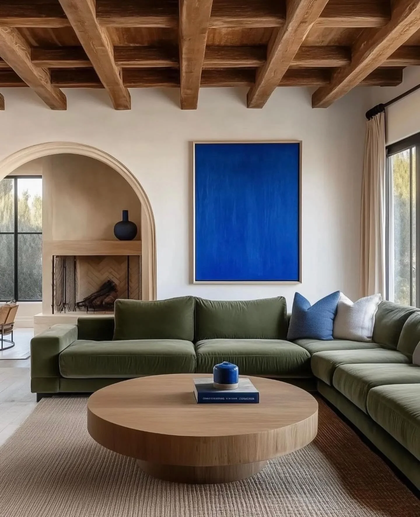 Beam me up&mdash;where structure meets beauty. 
#inspo via #originalby ianschrager