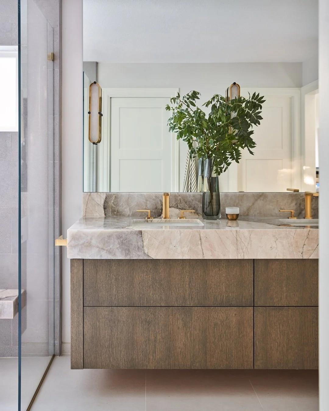 Strength in restraint. #weatherlyproject #caseyhowardinteriordesign
📸: @kuohphotography
styling: @allegrahsiaostylist