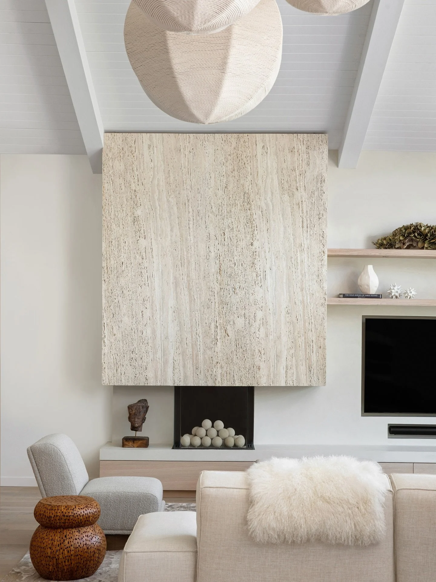 Perfectly poised, from every angle #inspo via @cuff_studio