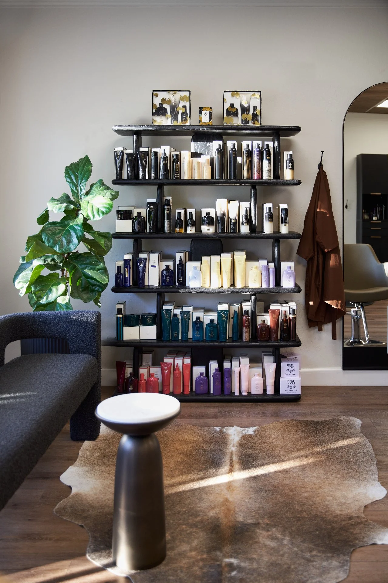 Designed to be on display @goldenstatestrands
#caseyhowardinteriordesign
📸: @kuohphotography
build: @jdlconstructionca